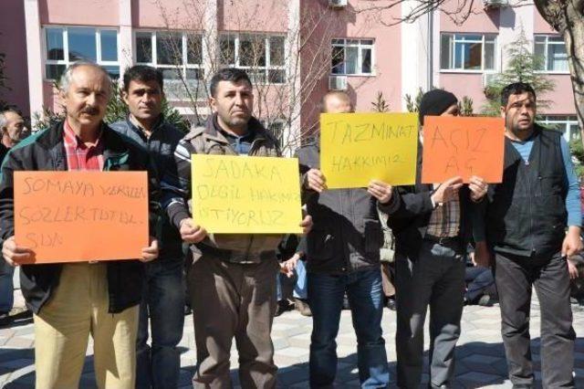 Somalı Madencilerden Tazminatları Için Oturma Eylemi