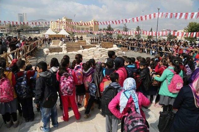 Ekinci: &ldquo;onlar Tarih Yazdılar, Biz Tarihi Yaşatıyoruz&rdquo; 1