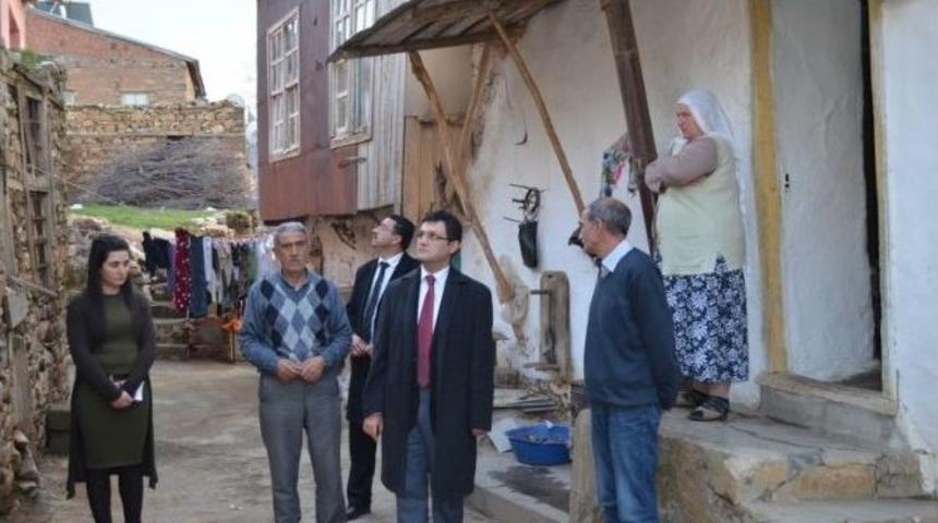 Kaymakam Osman Doğramacı, Vatandaşların Sorunlarını Dinledi