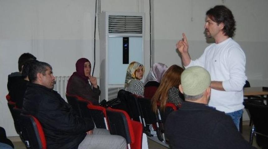 İdil&rsquo;de Madde Bağımlılığı Semineri D&uuml;zenlendi