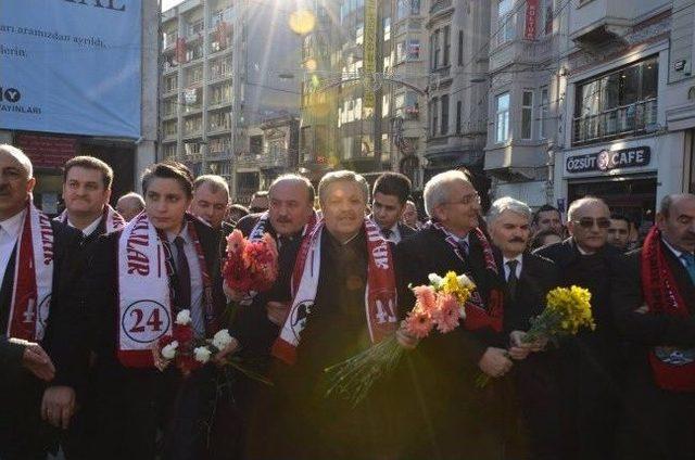 Beyoğlu’nda Görkemli Erzincan Yürüyüşü 1