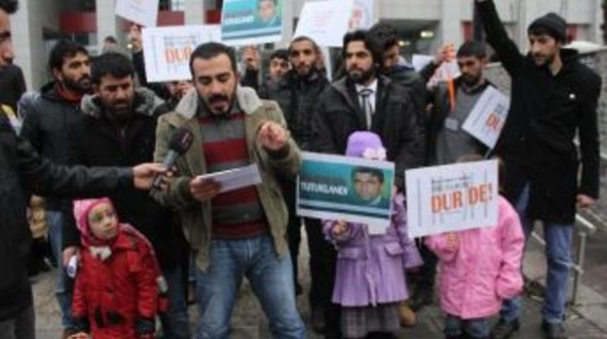 Otomobilinde &ldquo;islam Nizamı&rdquo; İsimli Kitap Bulunan 1 Kişinin Tutuklanmasına Tepki