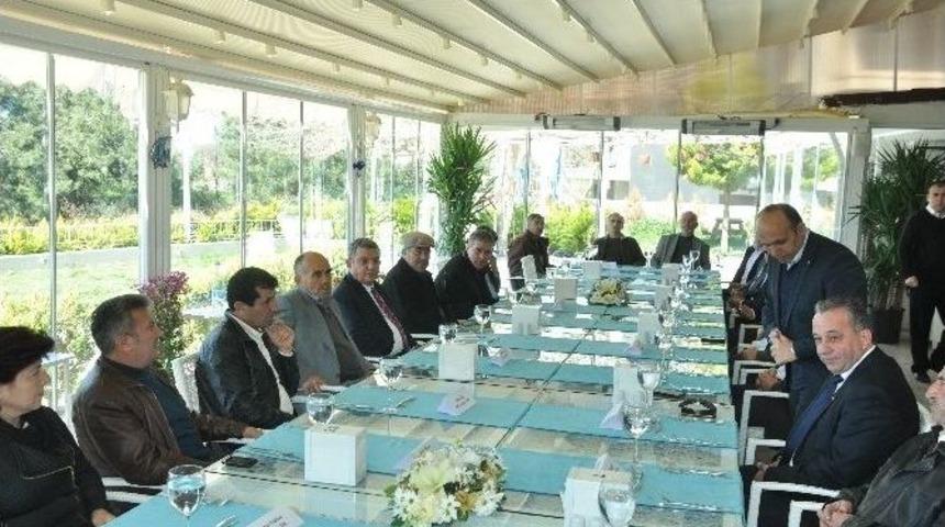 Başkan Kayalı Muhtarlarla Yemekte Buluştu