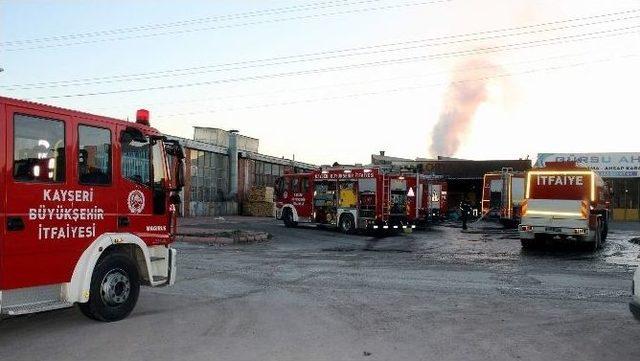 Kayseri’deki Yangın 4 Saat Sonra Söndürüldü