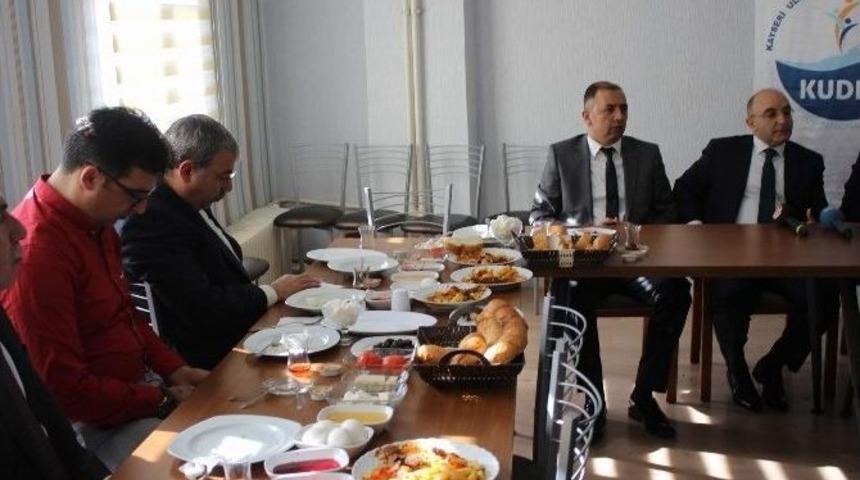 Ak Parti Milletvekili Aday Adayı Ayhan Oğan&rsquo;dan Kuder&rsquo;e Ziyaret