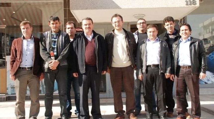 Didim 75 Gen&ccedil;lik&rsquo;ten Ziraat Odasına Hayırlı Olsun Ziyareti.