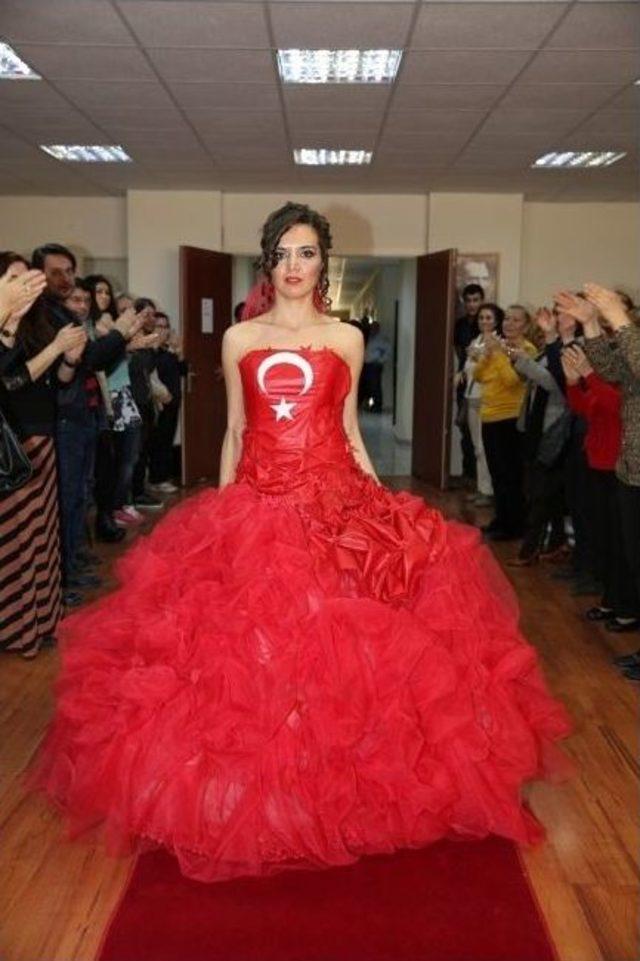 Buca’da Göz Kamaştıran Defile 1