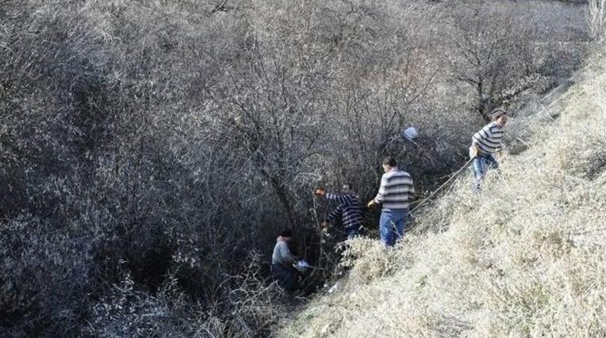 G&uuml;r&uuml;n&rsquo;de Derelerde Temizlik &Ccedil;alışması Yapıldı
