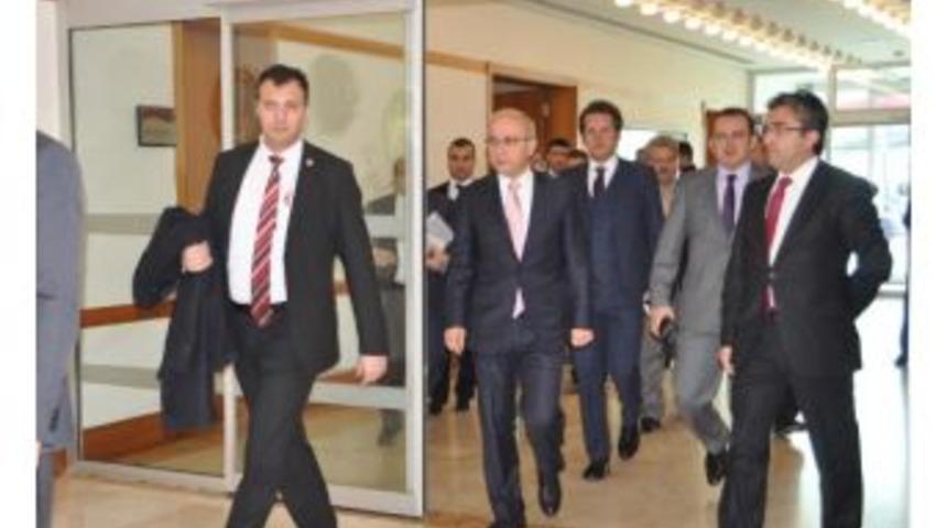 Ulaştırma Bakanı Elvan, "milletimizin Başı Sağ Olsun"