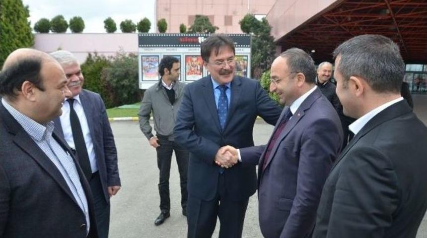 Başkan &Uuml;z&uuml;lmez, Katsiad&rsquo;a Konuk Oldu