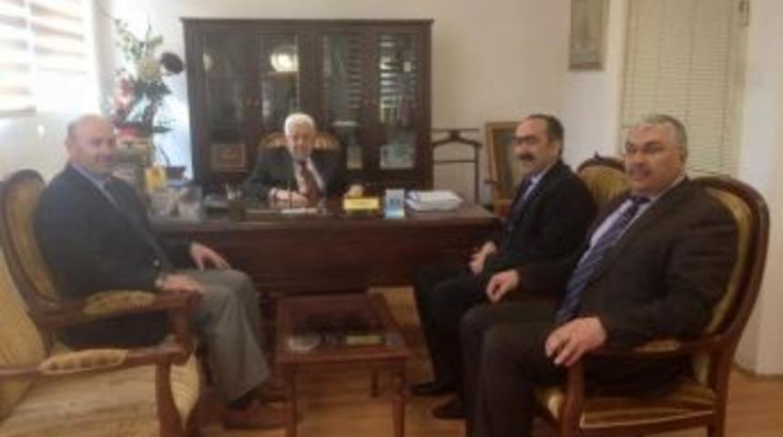 Milletvekili Aday Adayı T&uuml;rkyılmaz Recai Kutan&rsquo;ı Ziyaret Etti