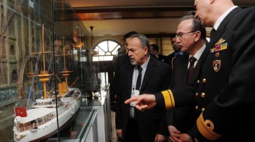 Zaferinin 100'&uuml;nc&uuml; Yılında Savaş Gemileri Maketi Sergisi