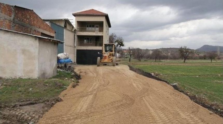 Nurullah Cahan; &ldquo;2015&rsquo;te Yol &Ccedil;alışmaları Başarı İle İlerleyecek&rdquo;