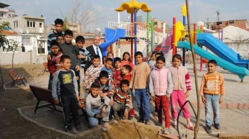 &Ouml;ld&uuml;r&uuml;len &Ccedil;akıroğlu'nun Ismi İncirliova'da Parka Verildi