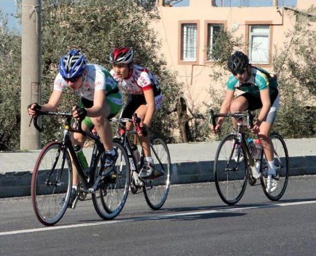 Fethiye Yol Bisiklet Yarışları Başladı