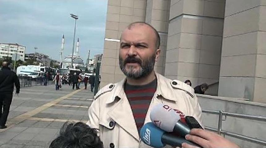 Sanık Avukattan Şikayet&ccedil;i Polise Peruk...