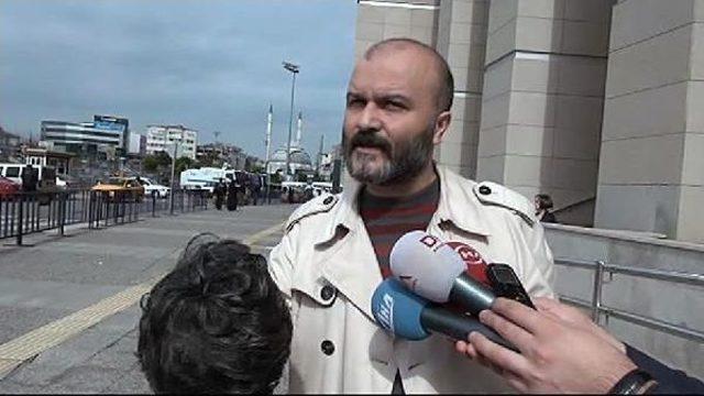 Sanık Avukattan Şikayetçi Polise Peruk...