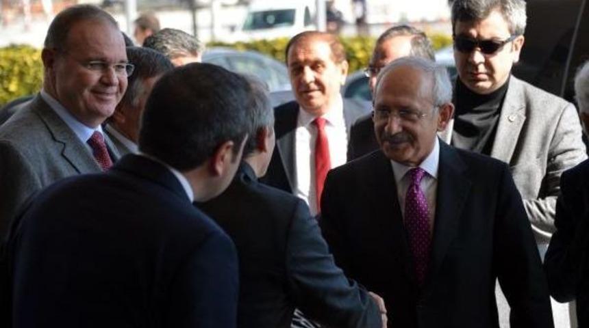 Kılı&ccedil;daroğlu, Konya'da &Ccedil;ift&ccedil;ilerle Buluştu