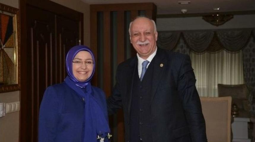 Atabek, Şemsi Bayraktar&rsquo;la Değerlendirme Yaptı