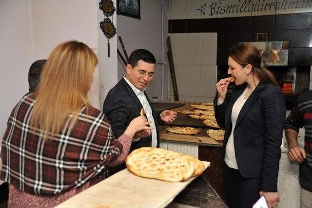 Başkan T&uuml;t&uuml;nc&uuml; Kanal Mahallesi Sakinleri İle Bir Araya Geldi 1