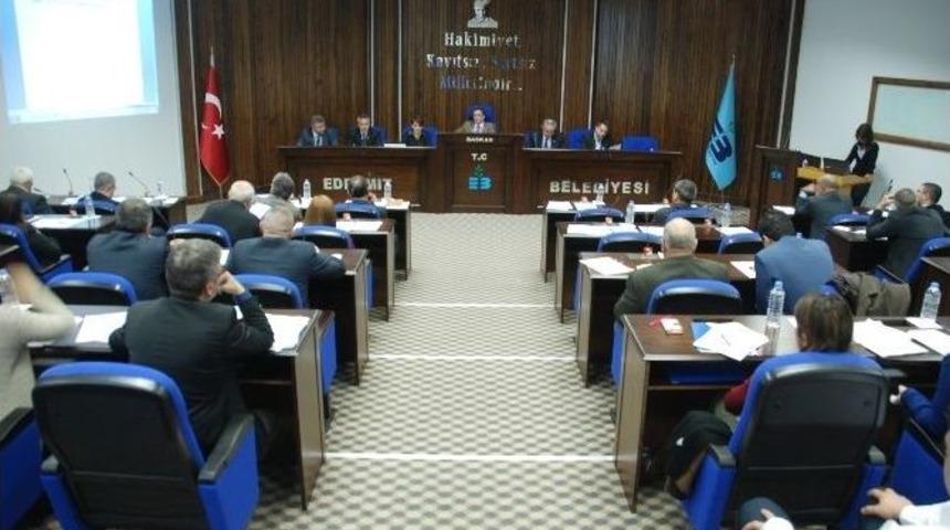 Edremit Belediye Meclisi Toplandı
