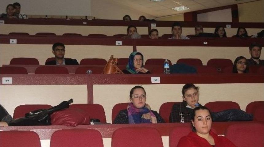Tıp Fak&uuml;ltesi &Ouml;ğrencilerine &rsquo;evlilik&rsquo; Anlatıldı