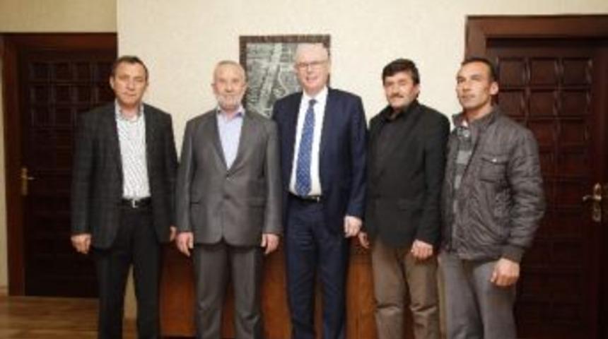 G&uuml;ny&uuml;z&uuml; Ziraat Odası&rsquo;ndan Başkan Kurt&rsquo;a Ziyaret