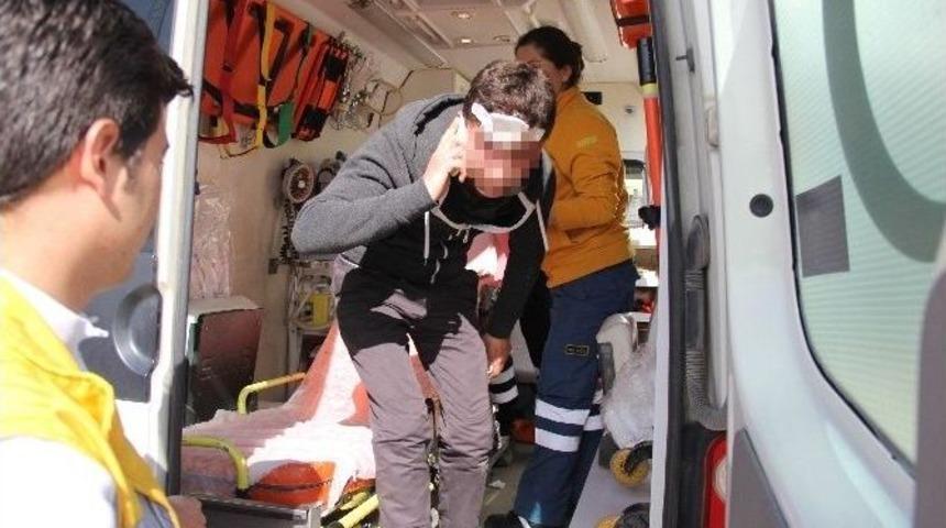Okula Giden &Ouml;ğrenciyi Hastanelik Ettiler