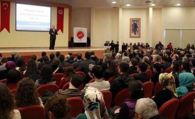 Sağlık Eski Bakanı Akdağ, Üniversitelilere Konferans Verdi