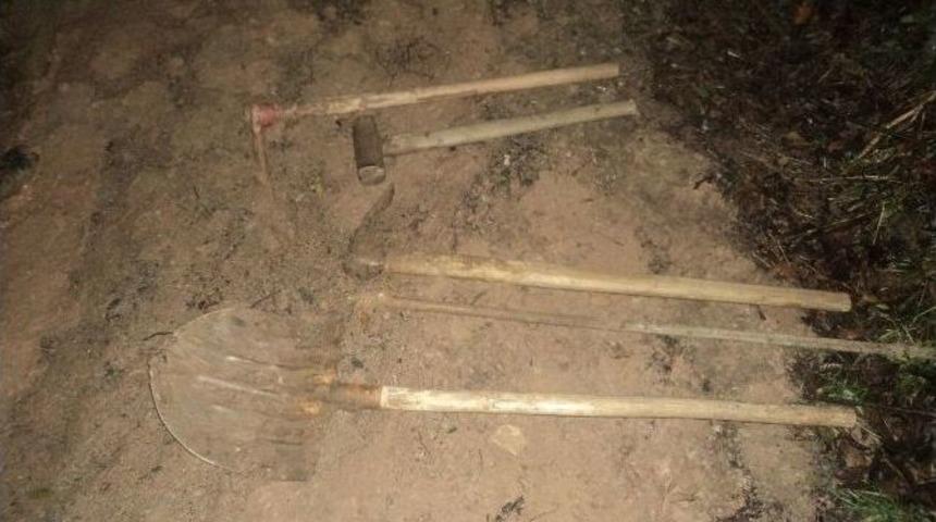 Jandarmadan Ka&ccedil;ak Kazı Yapanlara Baskın