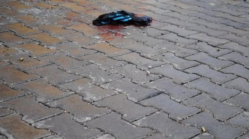 Cezaevinden İzinli &Ccedil;ıkıp Eski Karısına Kurşun Yağdırdı