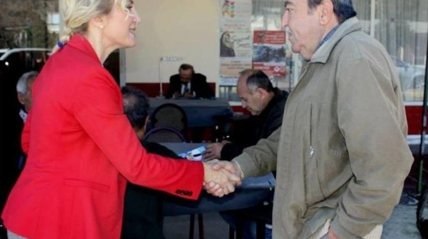 Chp Aday Adayı &Ccedil;alıkuşu, "tarımın Sorunları Konuşarak &Ccedil;&ouml;z&uuml;lmez"