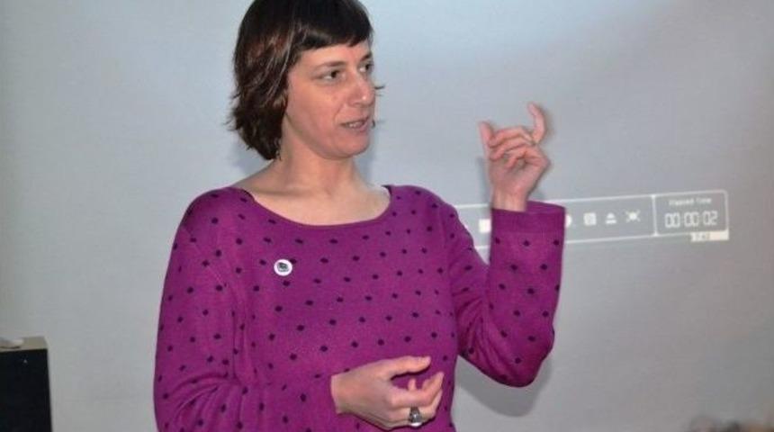 Ayvalıklı Kadınlardan Film G&ouml;sterimi