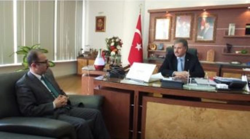 Başkan &Ccedil;akır&rsquo;a Aday Adaylarının Ziyaretleri S&uuml;r&uuml;yor