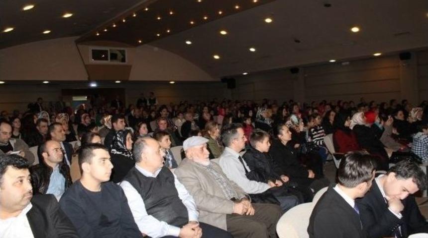 Nil&uuml;fer Başarılı &Ouml;ğrencileri &Ouml;d&uuml;llendirdi