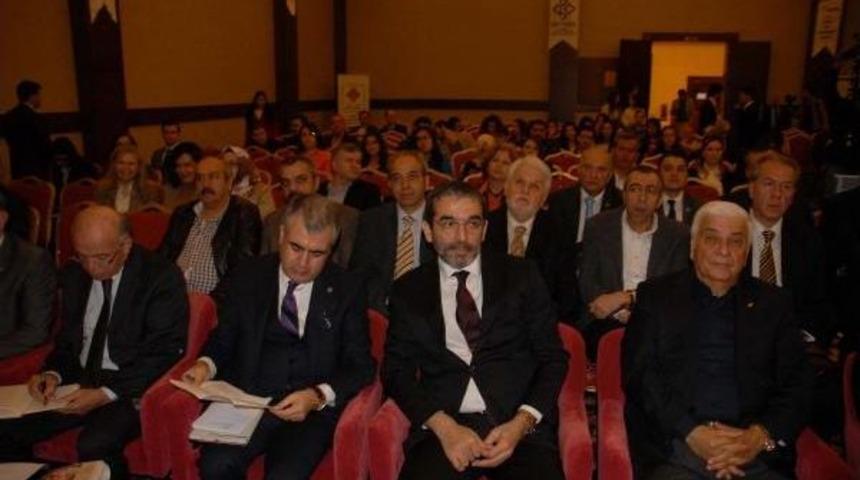 Hazır Giyim Sekt&ouml;r&uuml; Dolardaki Y&uuml;kselişten Rahatsız