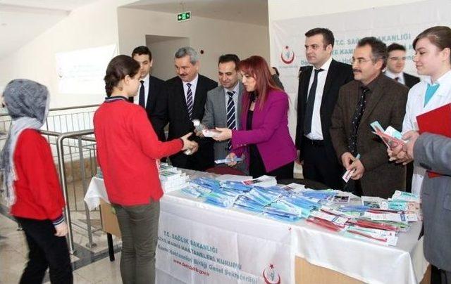 Denizli&rsquo;de 25 Bin Diş Macunu Ve Fır&ccedil;ası Dağıtılacak 1