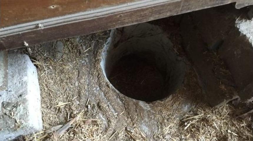 (özel Haber) 100 Bin Liralık Altınları Samanlığa Sakladı, Hırsızlara Kaptırdı