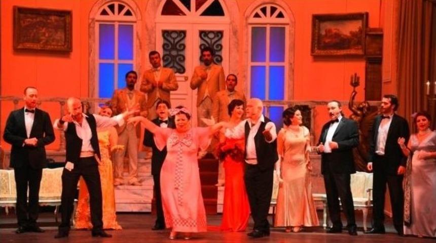 “lüküs Hayat” Gaziantep’te 8 Mart Dünya Kadınlar Gününü Kutluyor