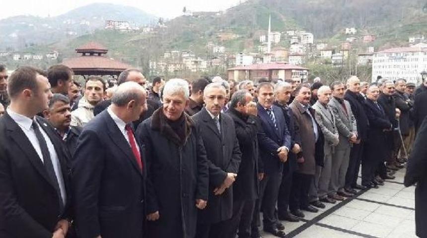 Cumhurbaşkanı Erdoğan&rsquo;I &Uuml;zen Vefat