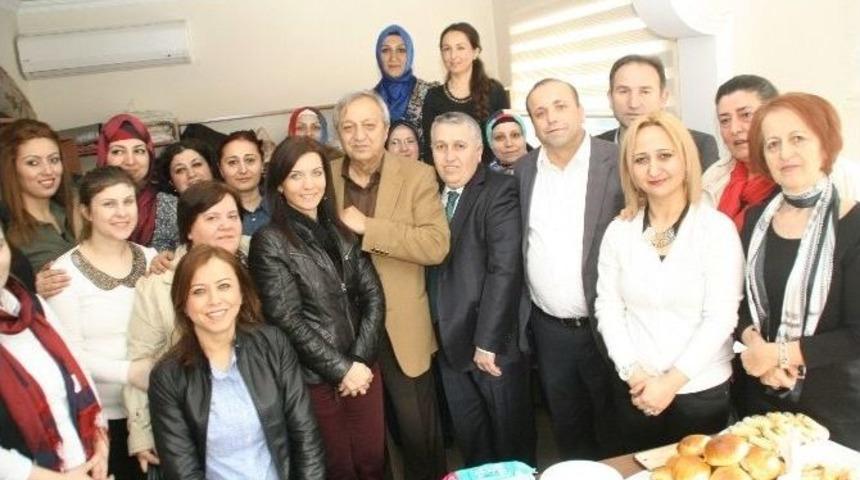 Bu Mağaza &Uuml;r&uuml;nlerini Bedava Dağıtıyor