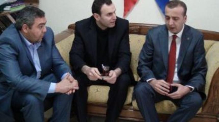 Mhp Battalgazi İl&ccedil;e Teşkilatı Mahalle Gezilerini S&uuml;rd&uuml;r&uuml;yor