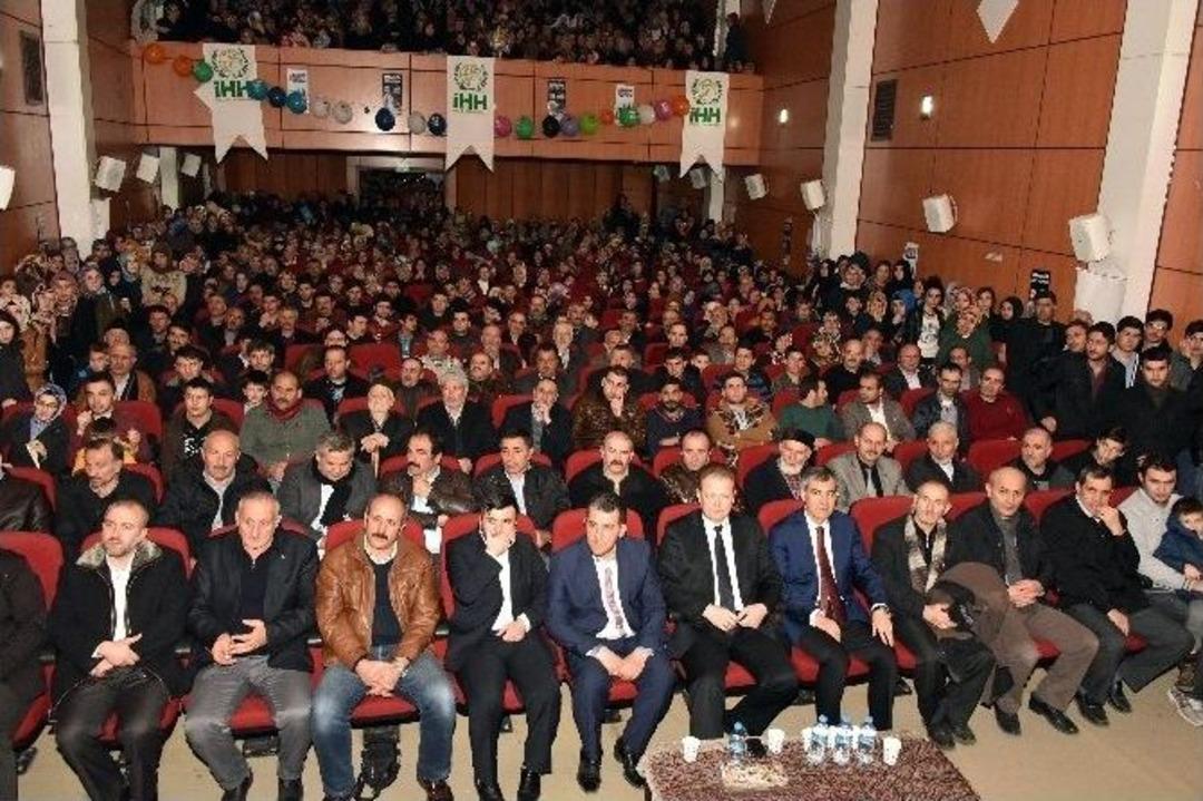 G&uuml;m&uuml;şhane&rsquo;de Peygamber Sevgisi Salonlara Sığmadı