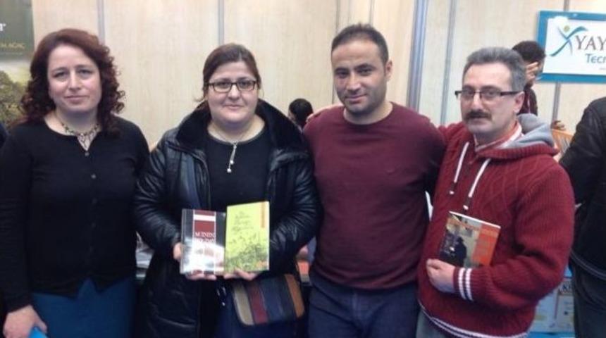 Silopili Yazar H&uuml;sn&uuml; Bala Ankara Kitap Fuarı&rsquo;na Katıldı