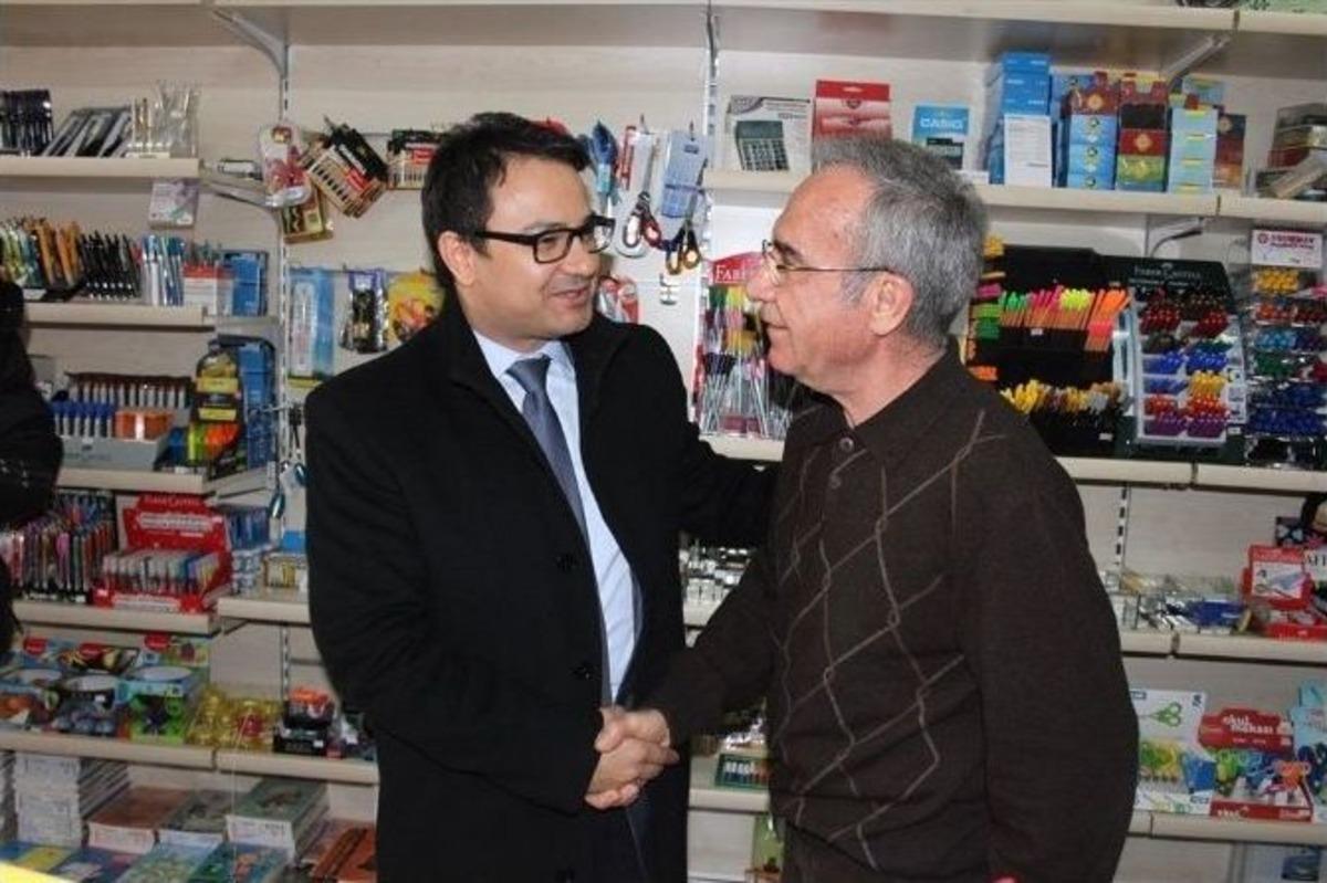 Şakır, Gazi Caddesi Esnafını Ziyaret Etti