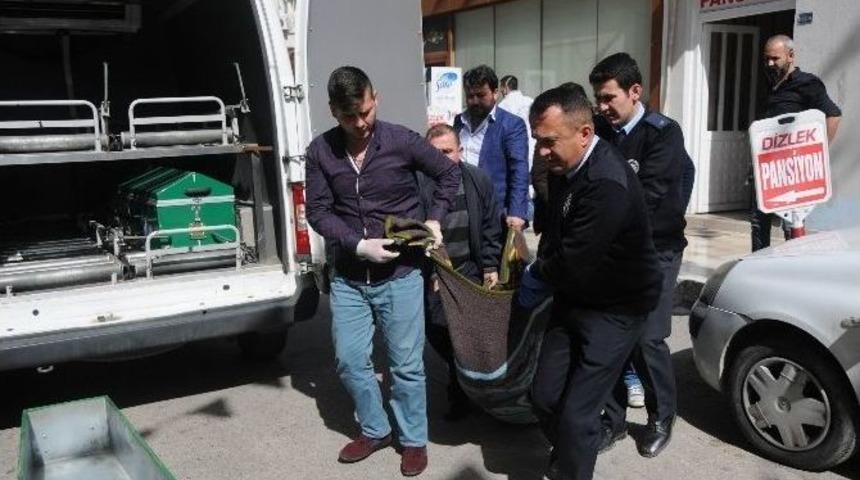 Antalya&rsquo;da Ş&uuml;pheli &Ouml;l&uuml;m