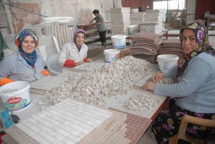 Kadınların Şekil Verdiği Mermerler Avrupa’ya İhraç Ediliyor G2