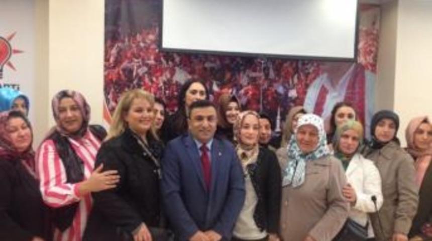 Altunbaş, D&uuml;nya Kadınlar G&uuml;n&uuml; İ&ccedil;in Kadınlarla Buluştu