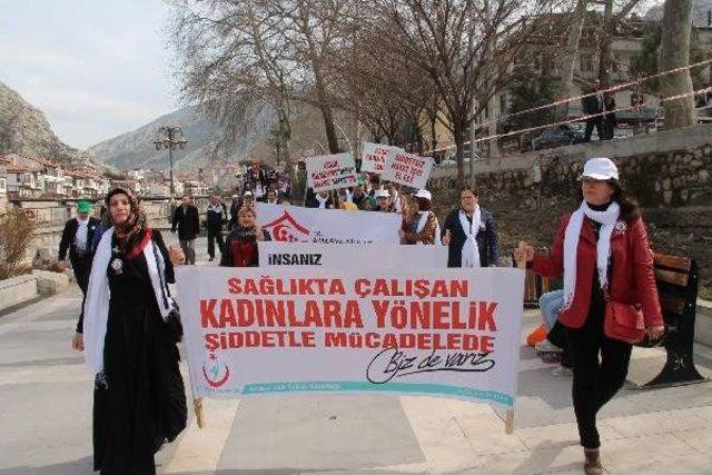 Amasya'da 'kadına Şiddete Hayır' Yürüyüşü