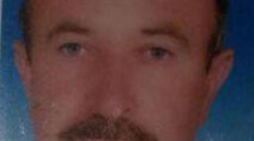 Balkondan D&uuml;ş&uuml;p &Ouml;ld&uuml;